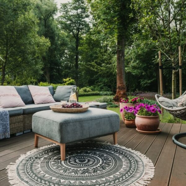 Comment créer un espace cocooning dans le jardin ?